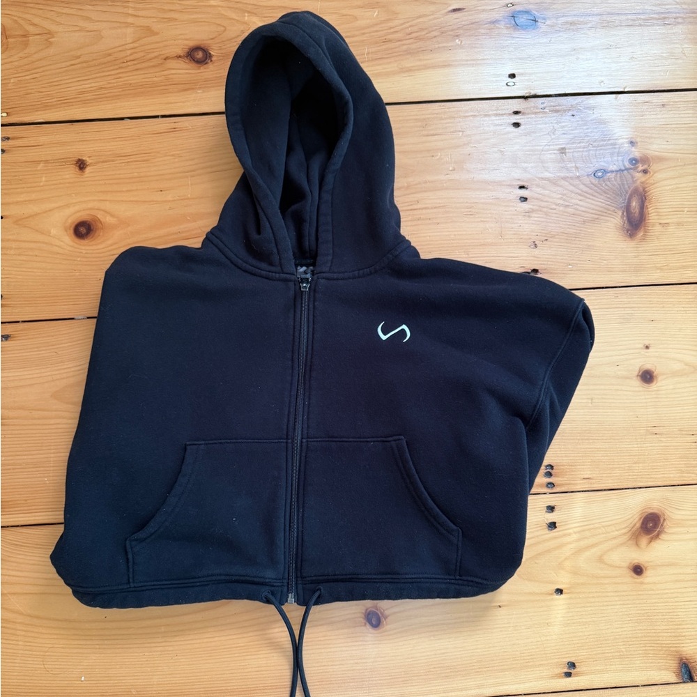 TLF Apperal Reset Cropped Hoodie